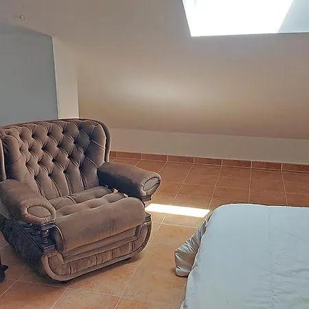Apartman 3000 *