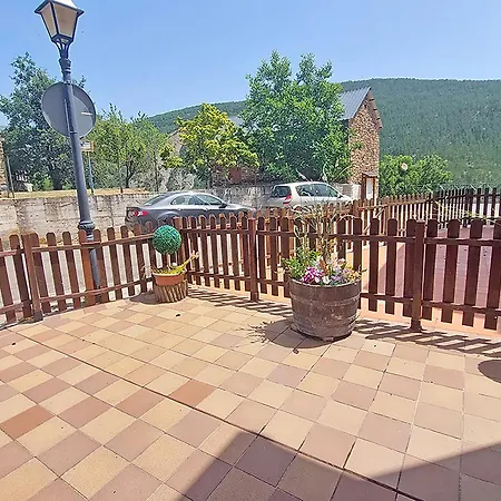 3000 * Castiello de Jaca